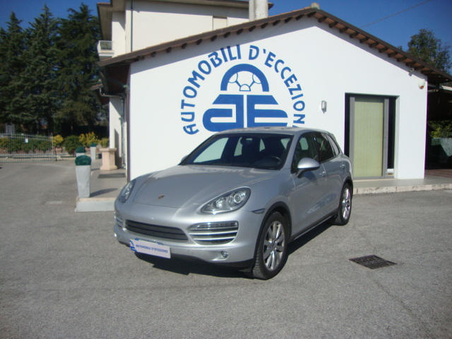 Porsche Cayenne Argento Metallizzato 2014
